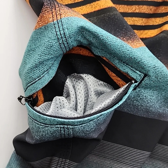 Burnside Men's Swim Shorts  Size 34 - Picture 6 of 14